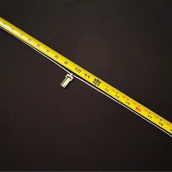 Brand New, Anchor Design Necklace - Picture 5 of 9